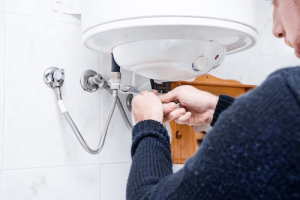 5 Reasons To Hire A Professional Plumber